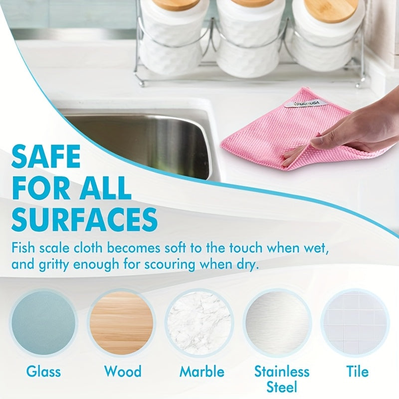 Pack of 6 Microfiber Cloths with Fish Scale Texture – Lint and Trace Free.